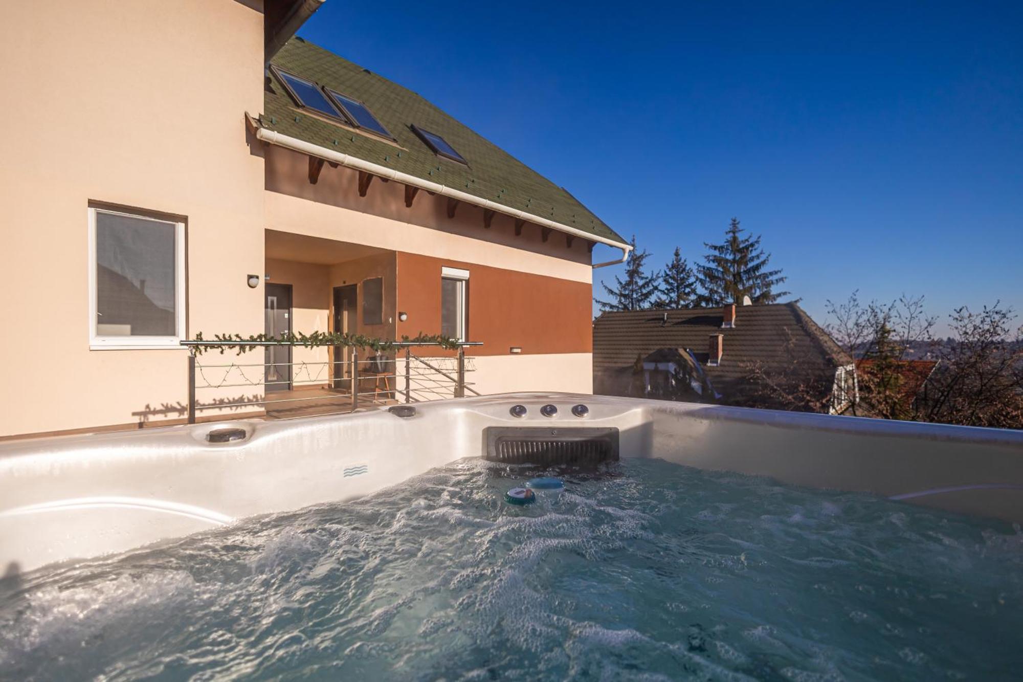 Happy Home Apartman Miskolc Exterior photo