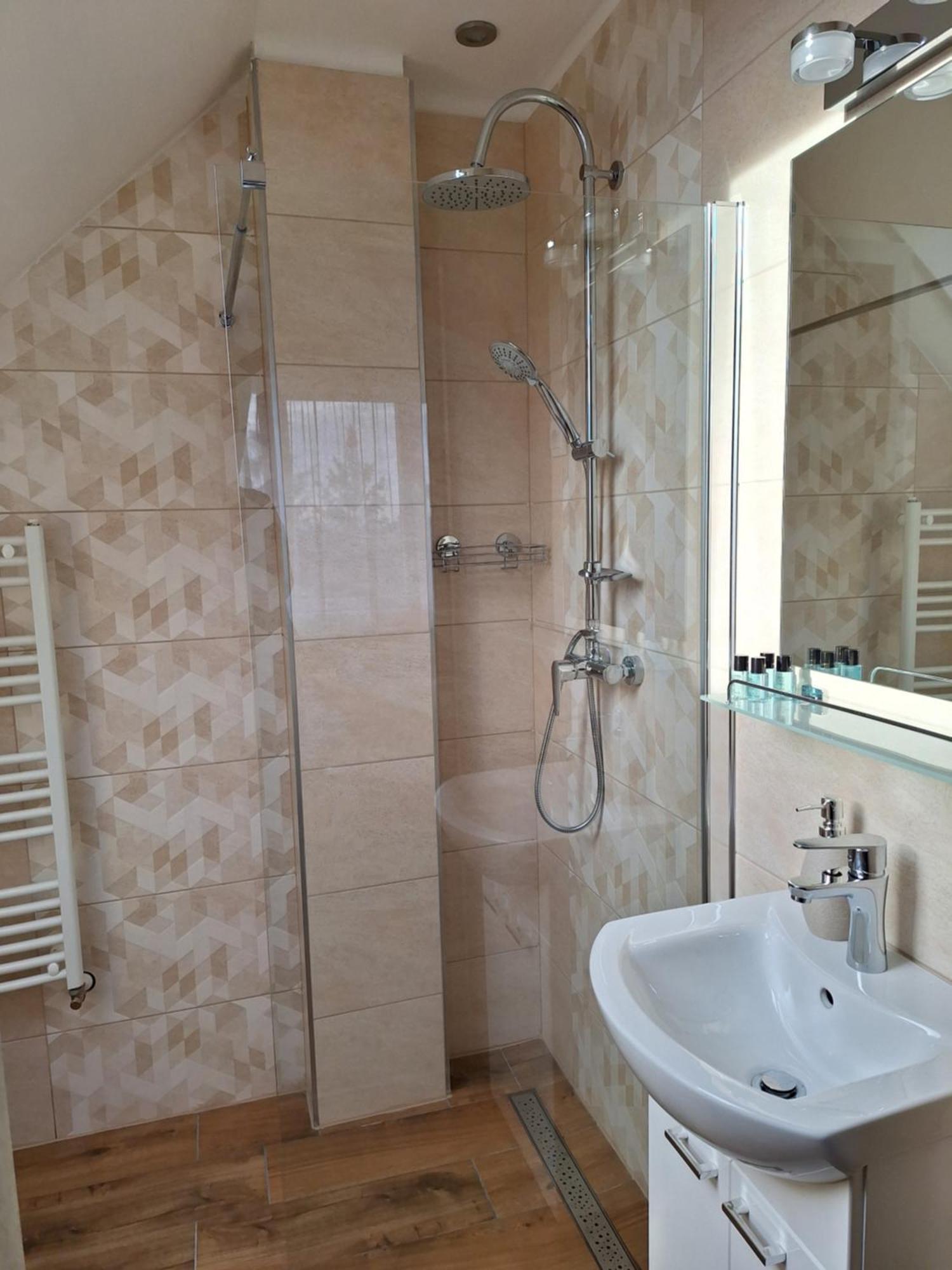 Happy Home Apartman Miskolc Exterior photo